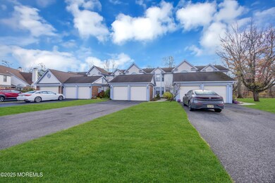 45 Rawson Circ Ocean Twp