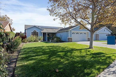 1931 Evelyns Dr, Hollister, CA 95023 - photo 3