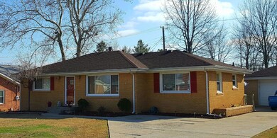 8004 Zelma Fields Ave, Louisville, KY 40228 - photo 2