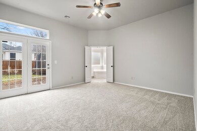 704 S Muskogee Ave, Claremore, OK 74017 - photo 2