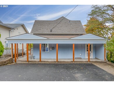 418 W 3rd St, Rainier, OR 97048 - photo 3
