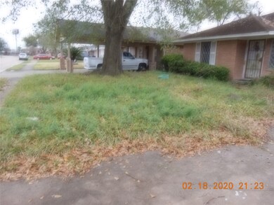 610 E Janisch Rd, Houston, TX 77022 - photo 5