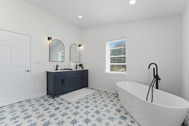 70 Sroka Ln, Ludlow, MA 01056 - photo 6