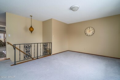 1806 Drees Dr, Grand Forks, ND 58201 - photo 3