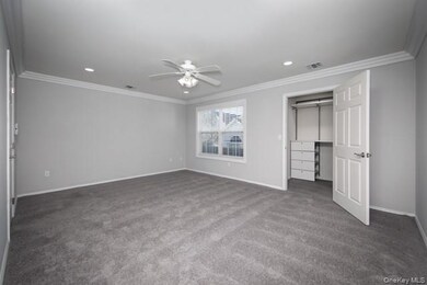 14 Village Green Dr unit 14, Port Jefferson Station, NY 11776 - photo 6