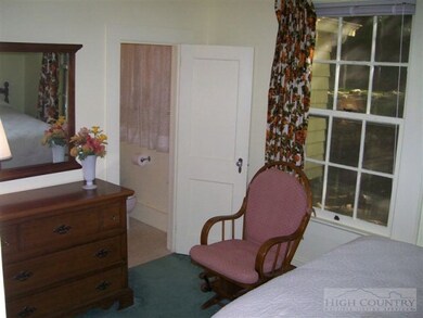 Owner's Unit: Bedroom #1 to Bathroom