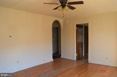1132 Round Hill Rd, Winchester, VA 22602 - photo 4