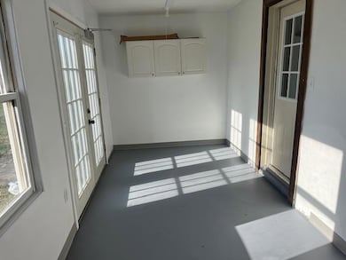 10423 Indiana 48, Aurora, IN 47001 - photo 2