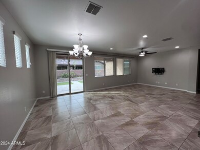 189 E Horseshoe Dr, Chandler, AZ 85248 - photo 5