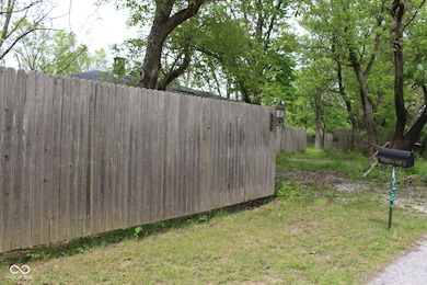 338 E Park St, Westfield, IN 46074 - photo 2