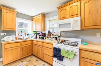 914 Henry Ave, Charlottesville, VA 22903 - photo 7