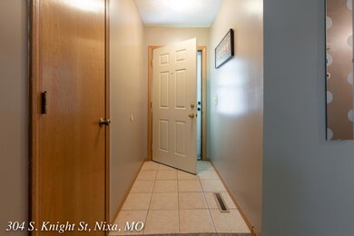 304 S. Knight St, Nixa, MO-4