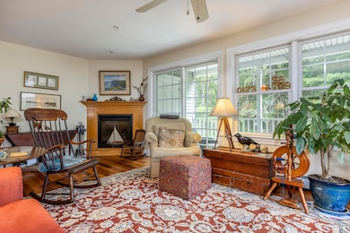 42 Walnut St unit 10, Old Orchard Beach, ME 04064 - photo 7