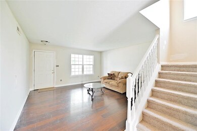 12723 Vikings Ln, Fishers, IN 46037 - photo 3