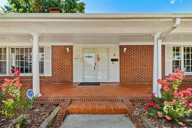 1400 W Locust St, Stilwell, OK 74960 - photo 4