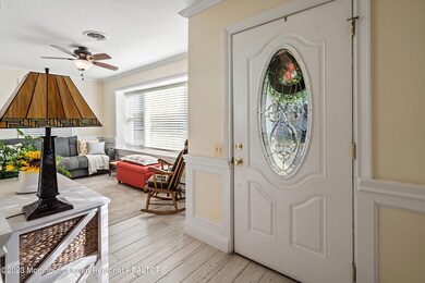 04-Foyer