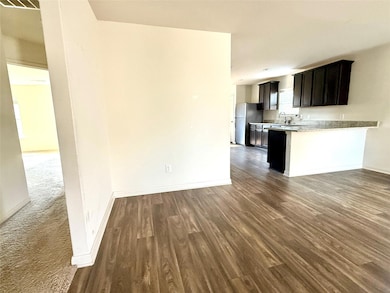 1008 Riverdale Cove, Jarrell, TX 76537 - photo 3