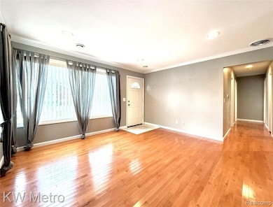 15925 W 14 Mile Rd, Beverly Hills, MI 48025 - photo 5