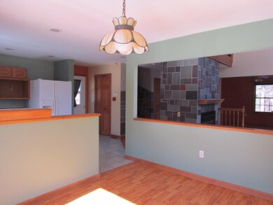 91 Frescoln Rd, Wentworth, NH 03282 - photo 5