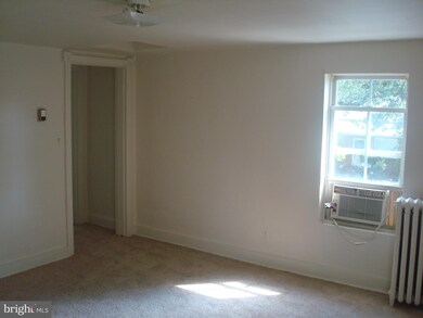 22 Lincoln Ave SW, Glen Burnie, MD 21061 - photo 4