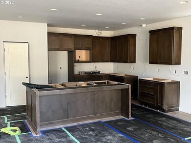 63119 NW Vista Meadow Ln unit L-11, Bend, OR 97703 - photo 3