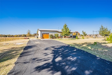 9110 Asbury Rd, Tolar, TX 76476 - photo 4