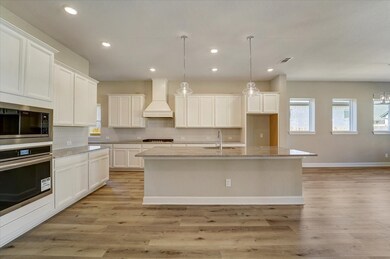 15611 Candy Apple St, Conroe, TX 77302 - photo 5