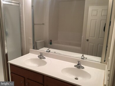 351 Scarboro Dr, Bunker Hill, WV 25413 - photo 4