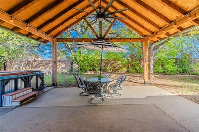 117 Brazil Ct, Hurst, TX 76054 - photo 5