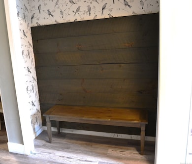 41 Mountain Laurel Ct, Cromwell, CT 06416 - photo 2