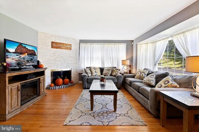 1063 Old Huntingdon Pike, Huntingdon Valley, PA 19006 - photo 3