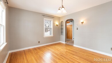 320 W Ave C 16.9-7
