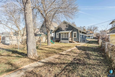 317 N Franklin Ave, Sioux Falls, SD 57103 - photo 4