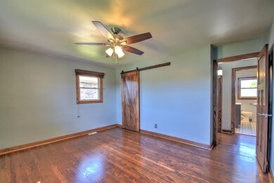 128 Carnation St, Dyer, IN 46311 - photo 4