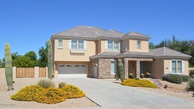 Large Lot with Mature Saguaros
