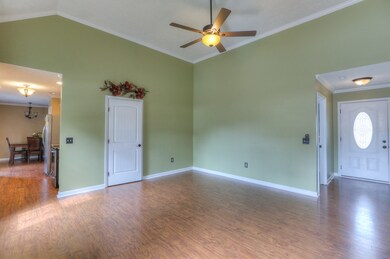 601 Indian Springs Cir, Manchester, TN 37355 - photo 6