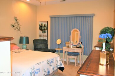 182 Popes Creek Ln, Mount Washington, KY 40047 - photo 4