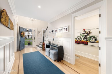 15 Dearfield Ln, Greenwich, CT 06831 - photo 2