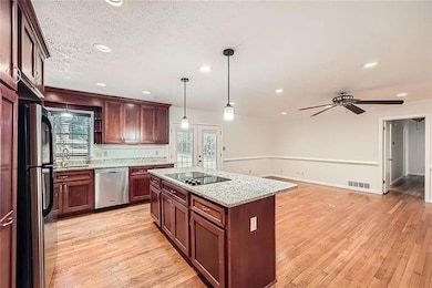 1276 Hickory Dr SW, Lilburn, GA 30047 - photo 7