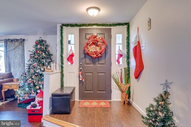 13588 Winchester Grade Rd, Berkeley Springs, WV 25411 - photo 4