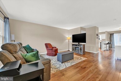 1207 Martha Greenleaf Dr, Crofton, MD 21114 - photo 6