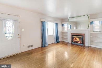 2720 Hawthorne Terrace, Hyattsville, MD 20785 - photo 3