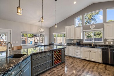 14 KITCHEN