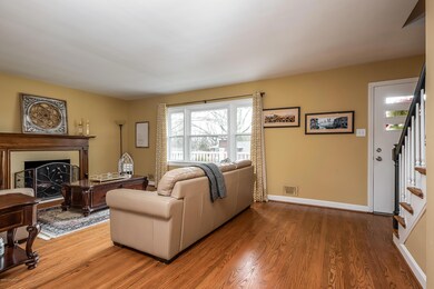 AA JAN Living Room 2