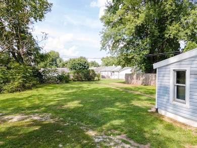 1208 W Wabash Ave, Logansport, IN 46947 - photo 3