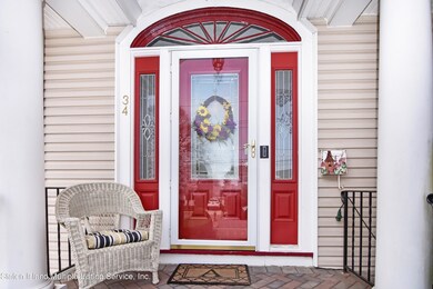 34 Colonial Ct, Staten Island, NY 10310 - photo 4