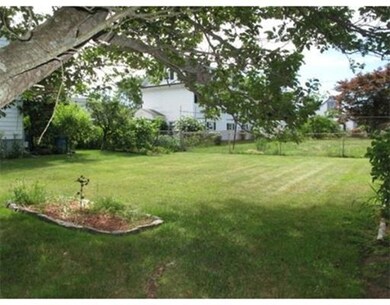 26 Palmer St, South Dartmouth, MA 02748 - photo 6