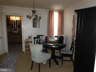 380 Wembly Rd, Upper Darby, PA 19082 - photo 3