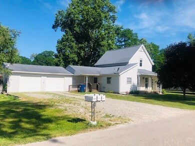 930 N Jackson St, Andrews, IN 46702 - photo 6