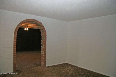 3630 E Friess Dr 085